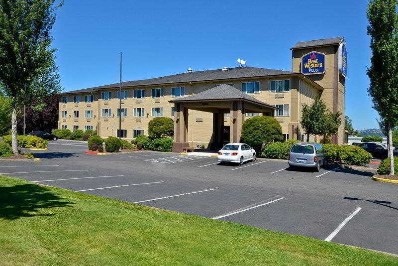 Best Western PLUS Cascade Inn&Suites Troutdale Exterior foto